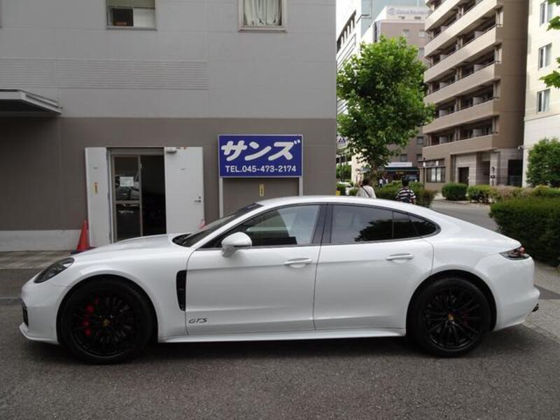 PANAMERA