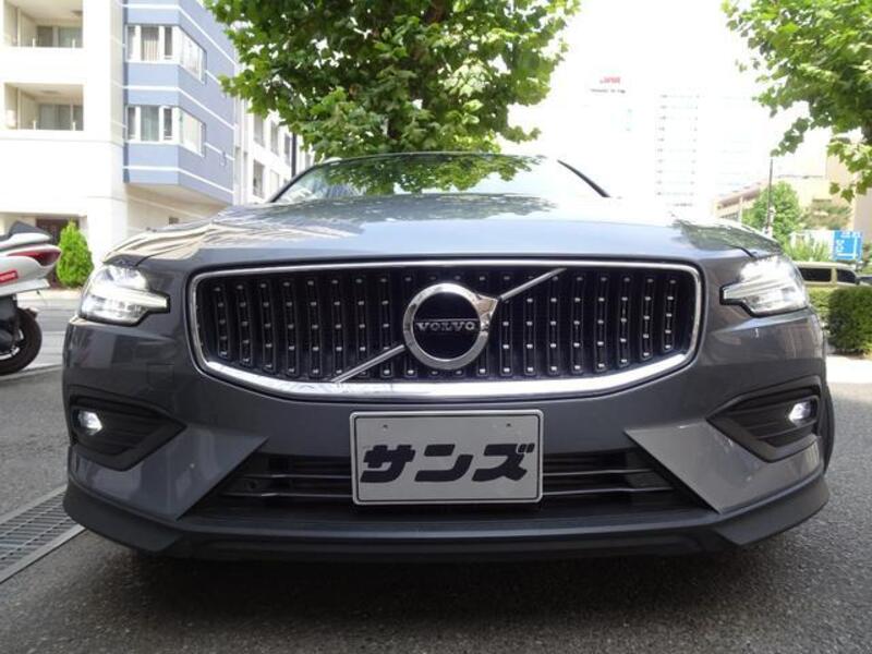 V60