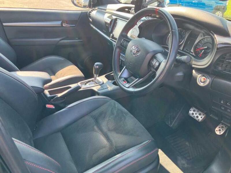 HILUX