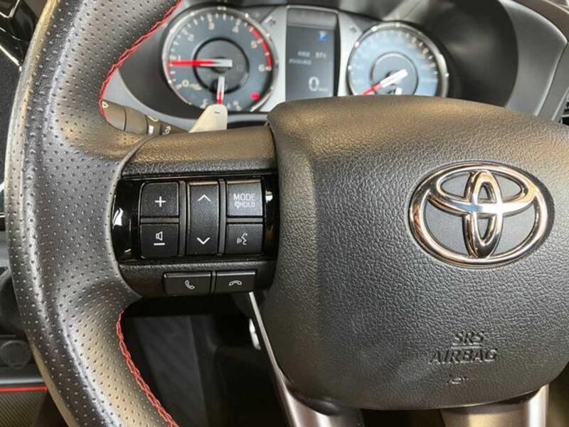 HILUX
