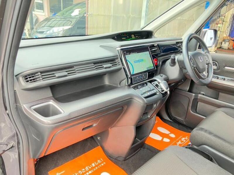 STEPWAGON SPADA