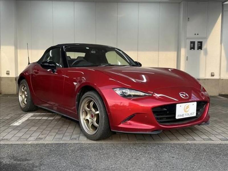 ROADSTER