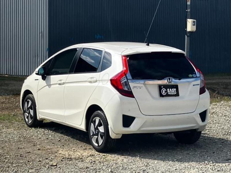 FIT HYBRID