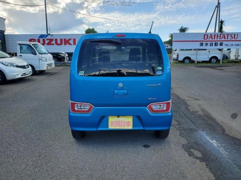 WAGON R
