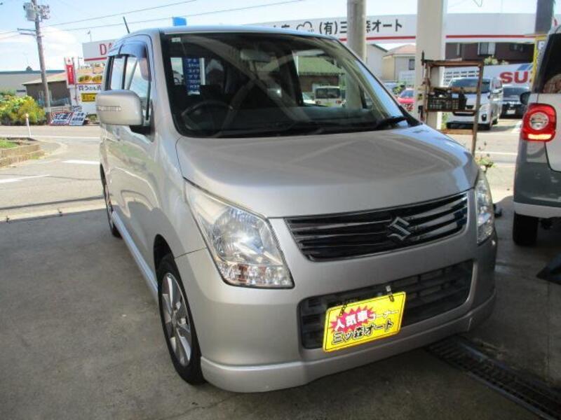 WAGON R