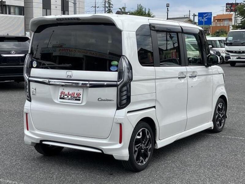 N BOX CUSTOM