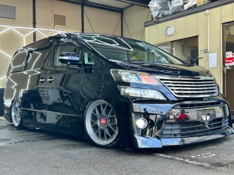 VELLFIRE