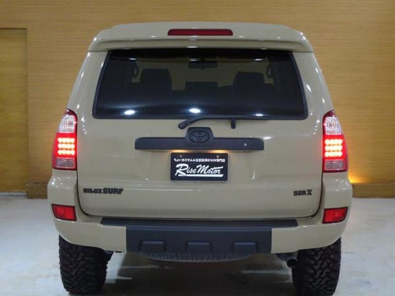 HILUX SURF