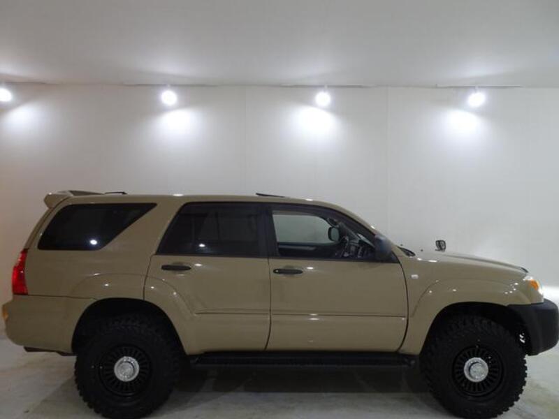 HILUX SURF