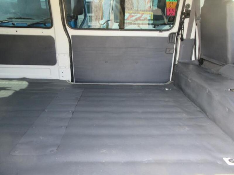 BONGO VAN