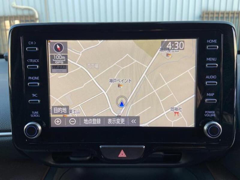 YARIS CROSS