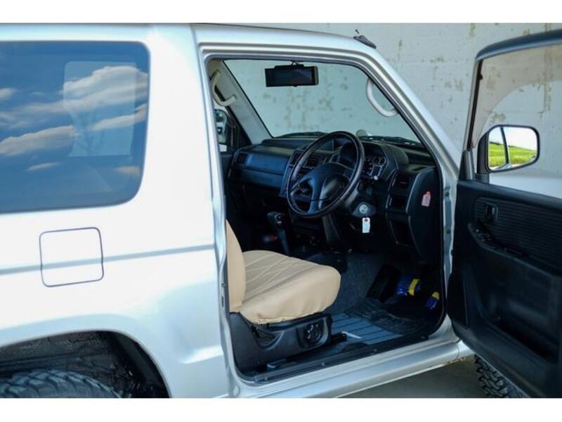 PAJERO MINI