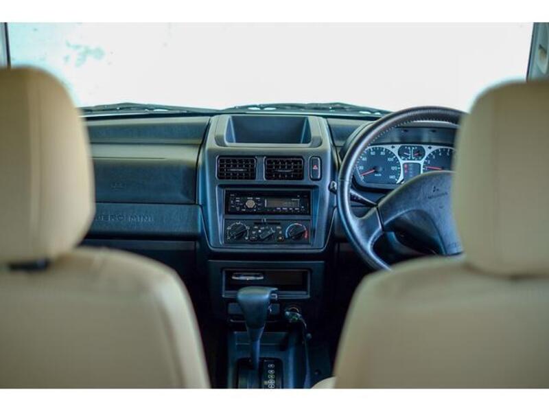 PAJERO MINI