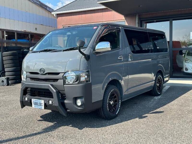 HIACE VAN