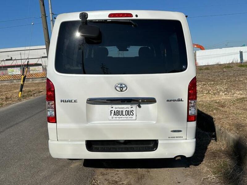 HIACE VAN