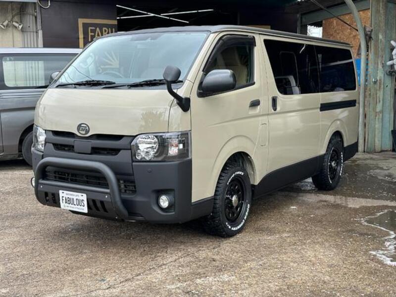 HIACE VAN