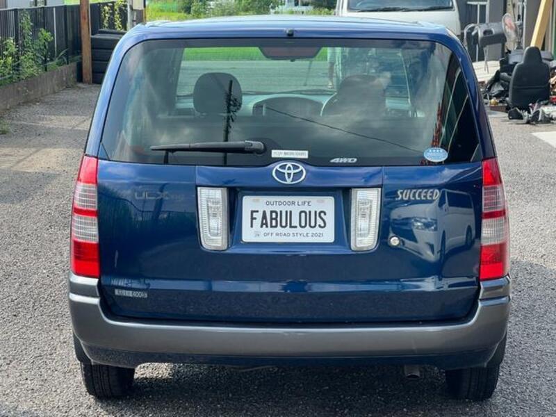 SUCCEED VAN