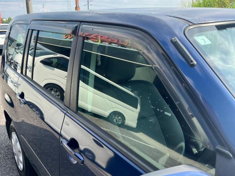 SUCCEED VAN