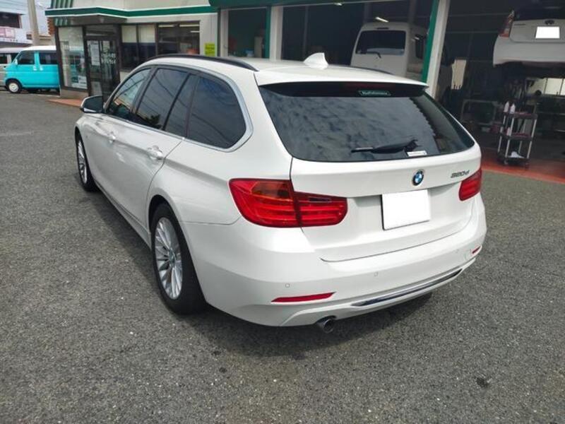 3 SERIES