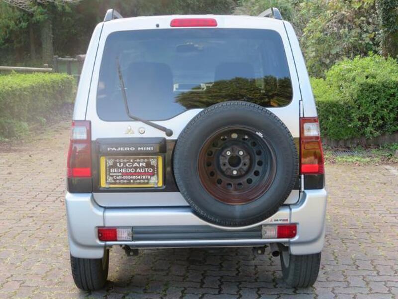 PAJERO MINI
