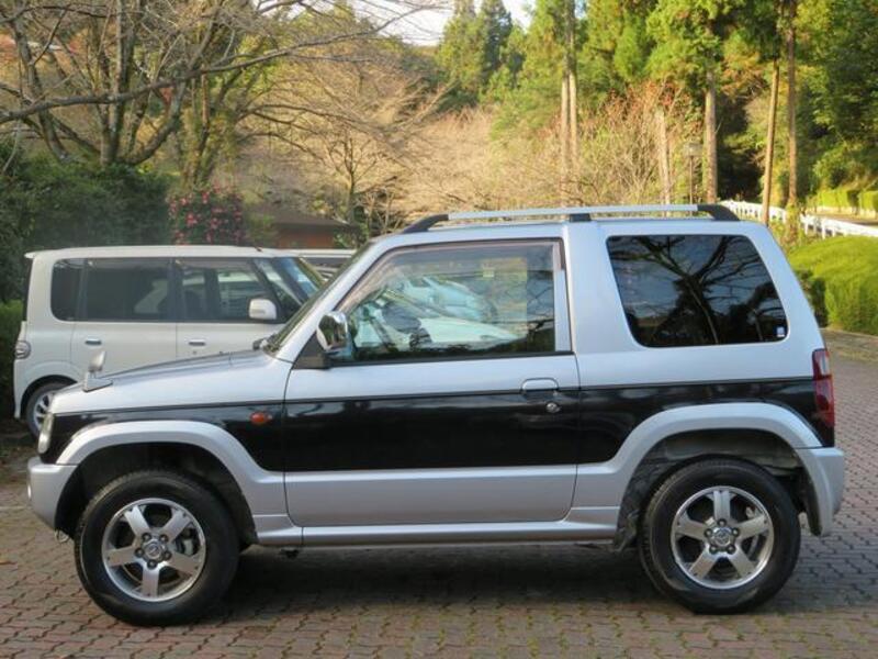 PAJERO MINI