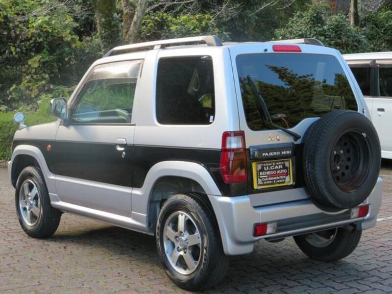 PAJERO MINI