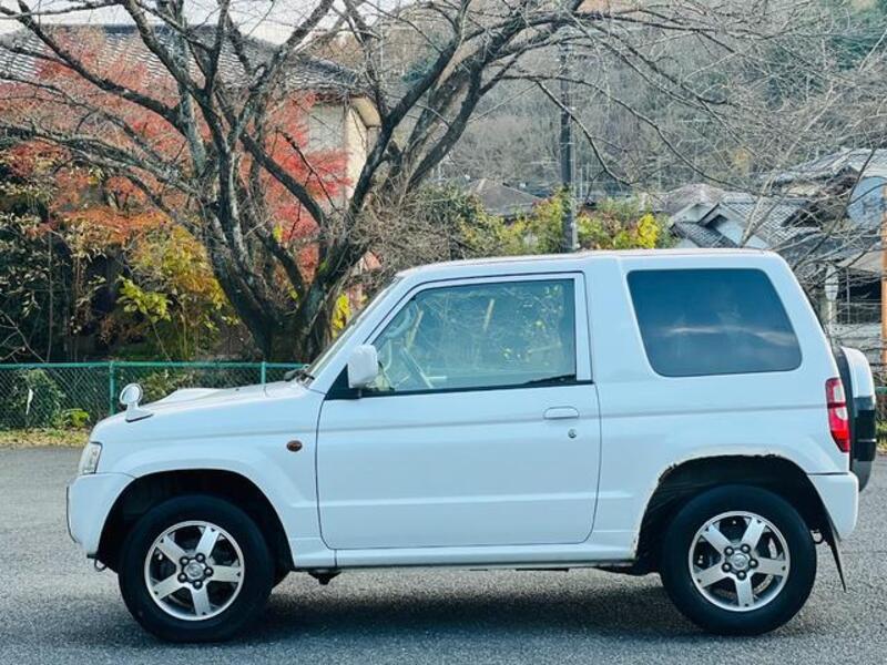 PAJERO MINI