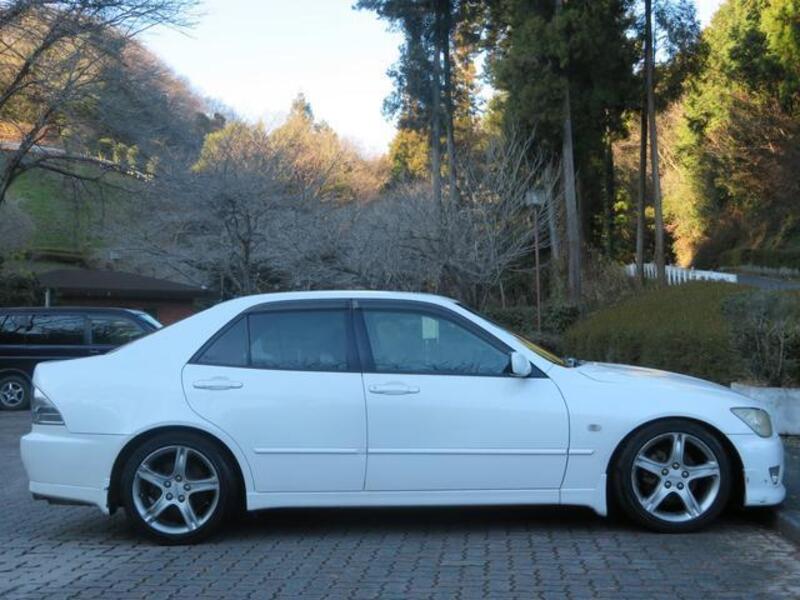 ALTEZZA
