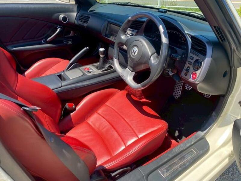 S2000