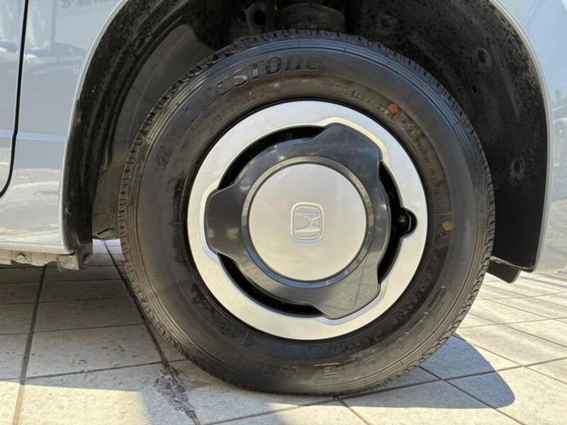 N-VAN