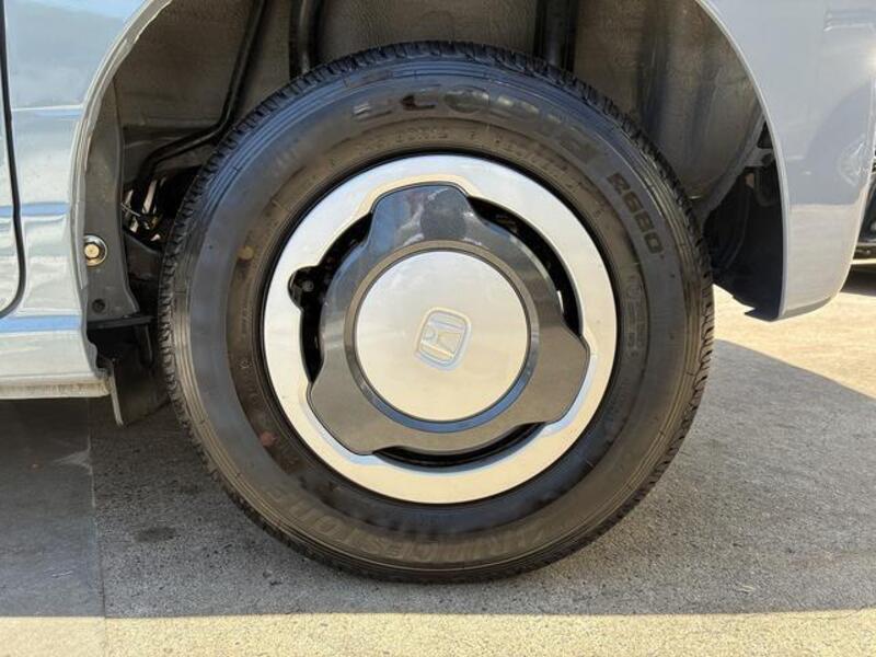 N-VAN