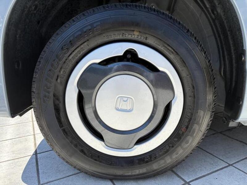 N-VAN