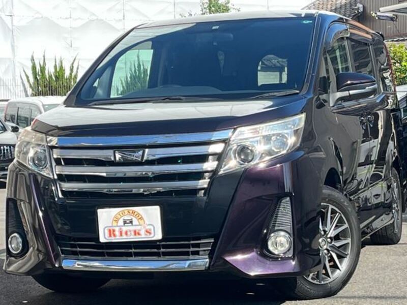 TOYOTA NOAH