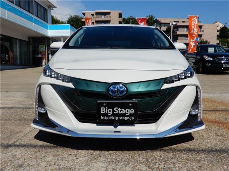 PRIUS PHV