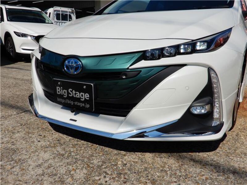 PRIUS PHV