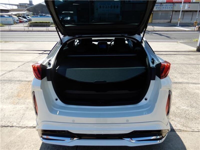 PRIUS PHV