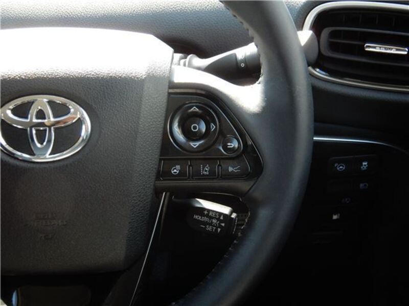 PRIUS PHV