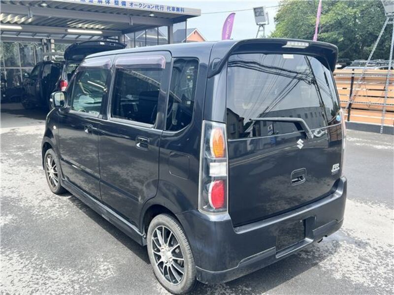 WAGON R