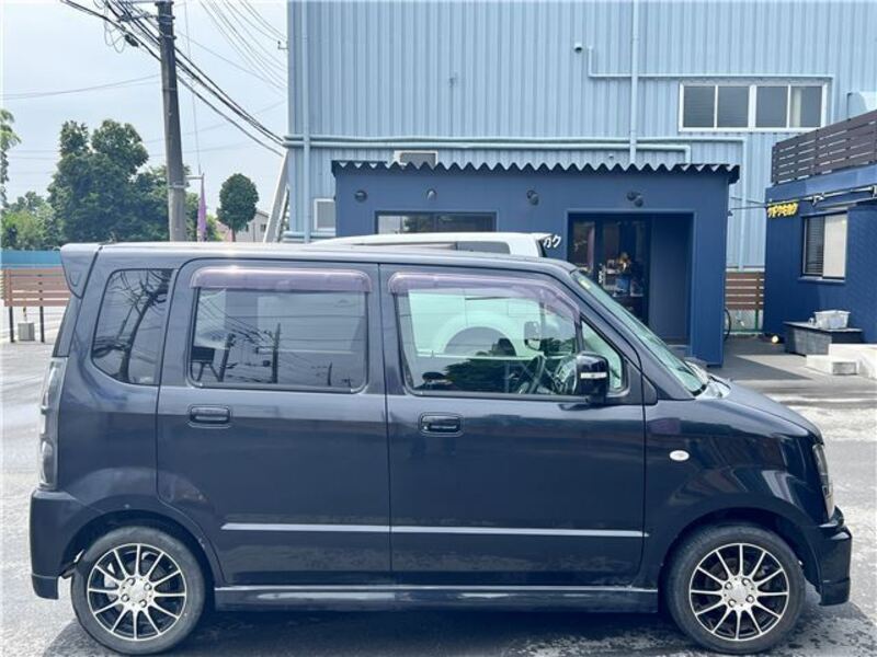 WAGON R