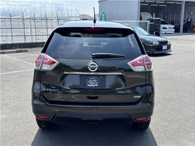 X-TRAIL