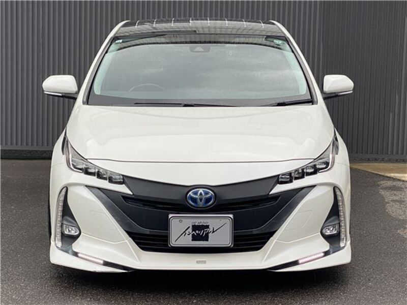 PRIUS PHV