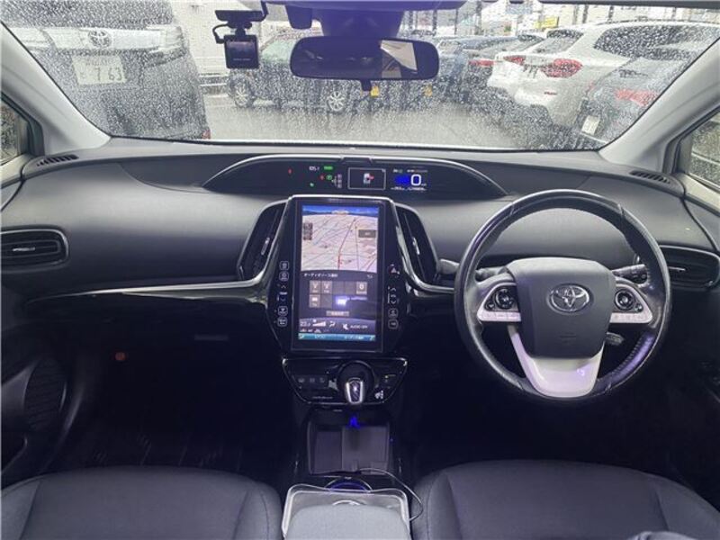 PRIUS PHV
