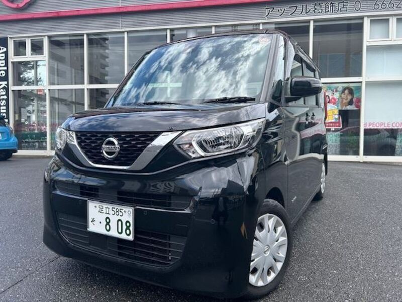 NISSAN ROOX