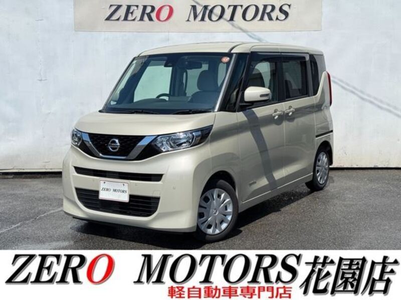 NISSAN ROOX