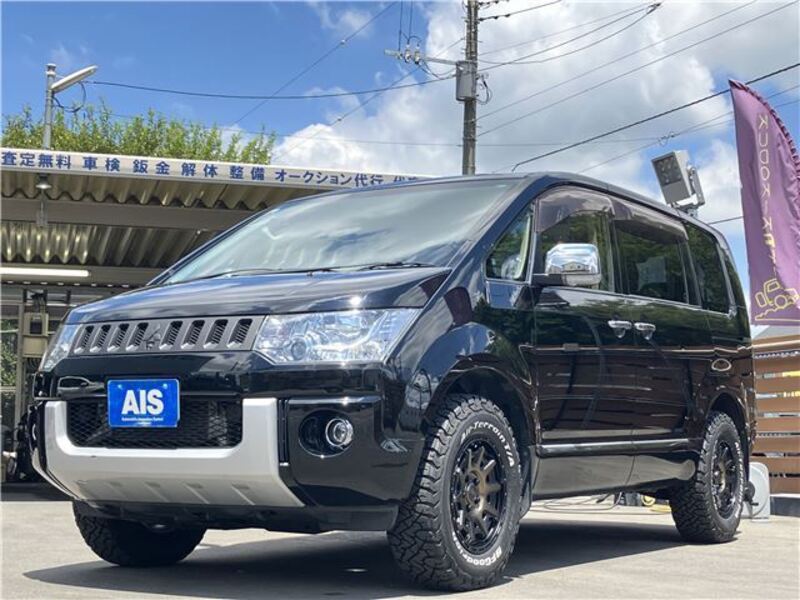 MITSUBISHI DELICA