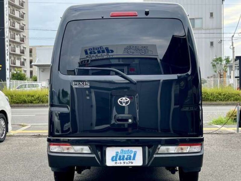 PIXIS VAN