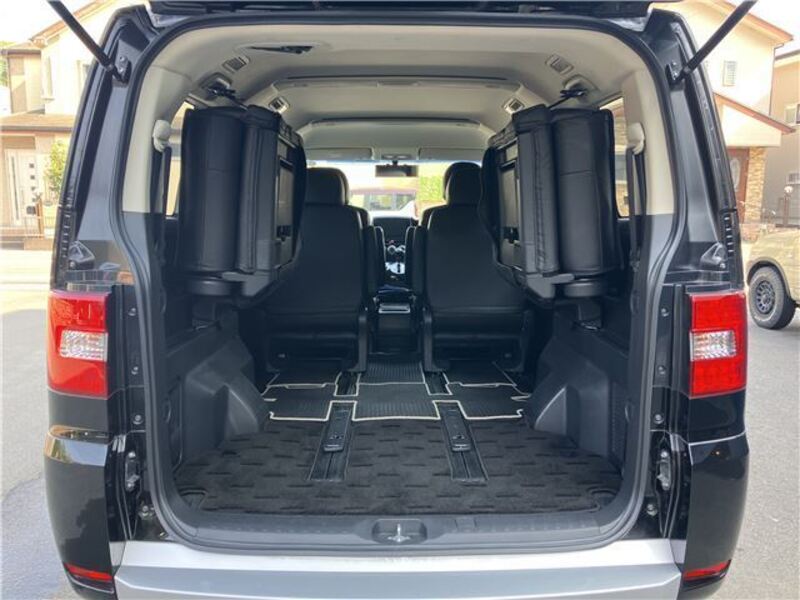 DELICA D5