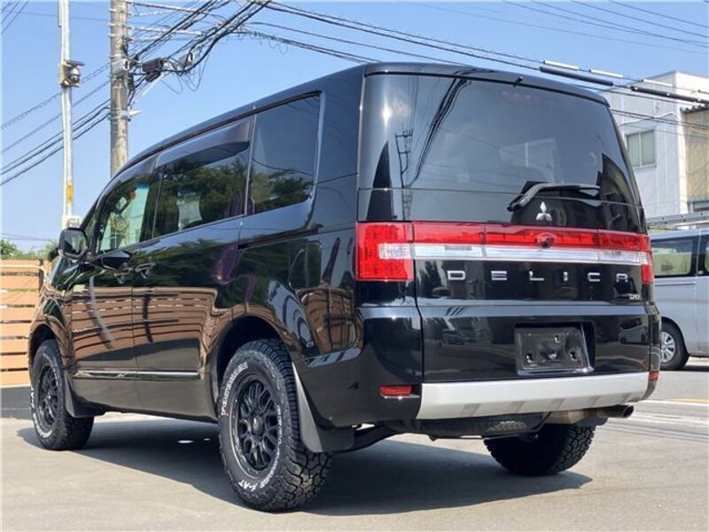DELICA D5