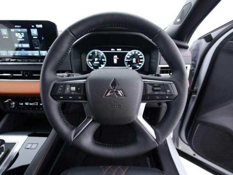 OUTLANDER