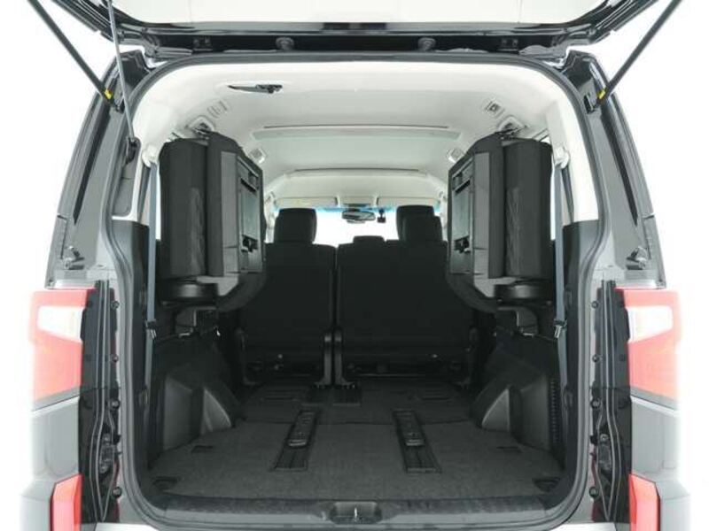 DELICA D5